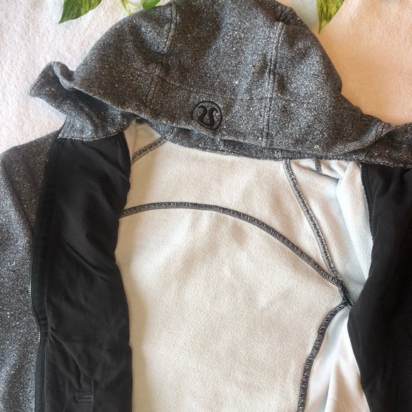 lululemon athletica Scuba Hoodie - Picture 5 of 5